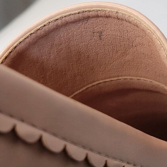 KOI Women's Fluffs Loafers Marshmallow Trim (Size 7) - Picture 8 of 9